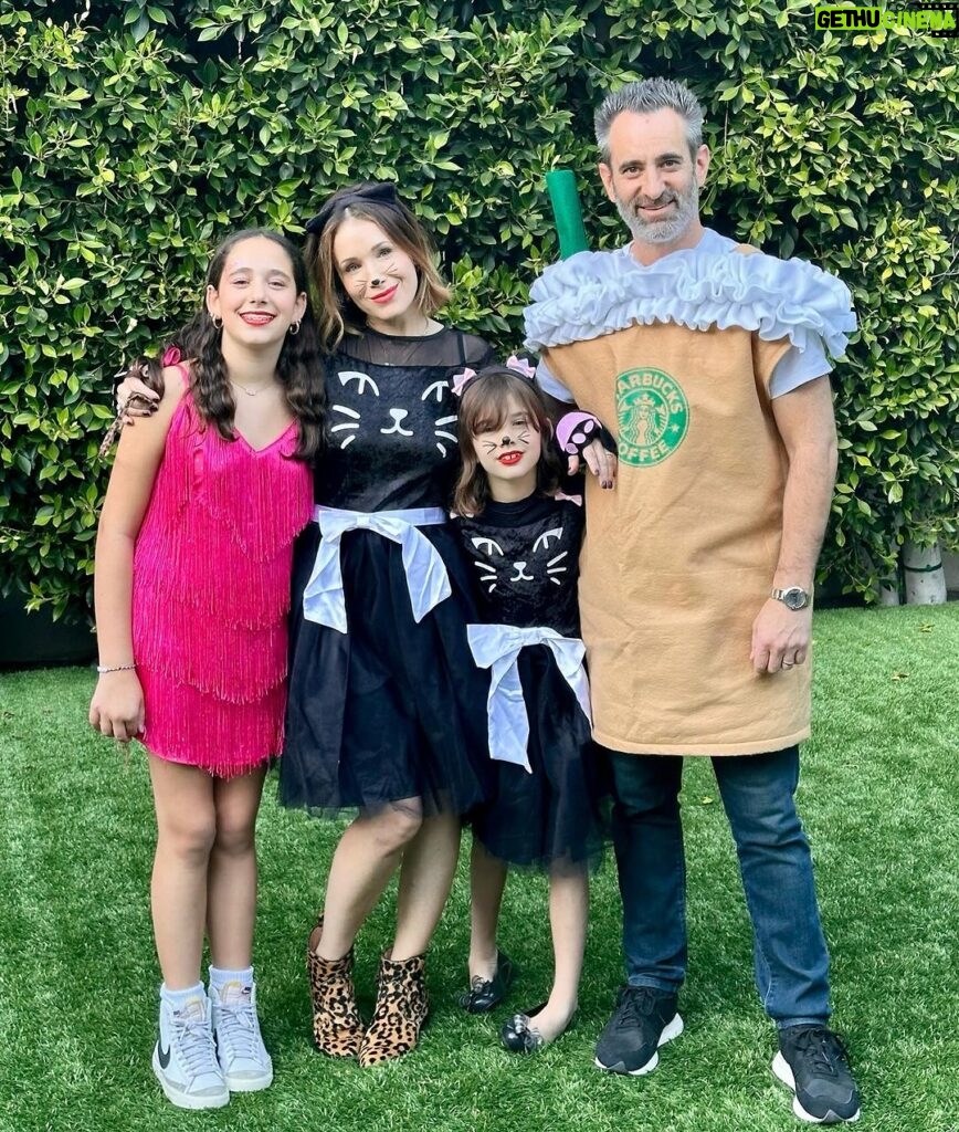 Marla Sokoloff Instagram - Taylor Swift, black cats, and a… Frappuccino. Also, Harper apparently hates Disneyland and Halloween what am I gonna do? #halloween #halloweencostume #halloween2023 #familycostume
