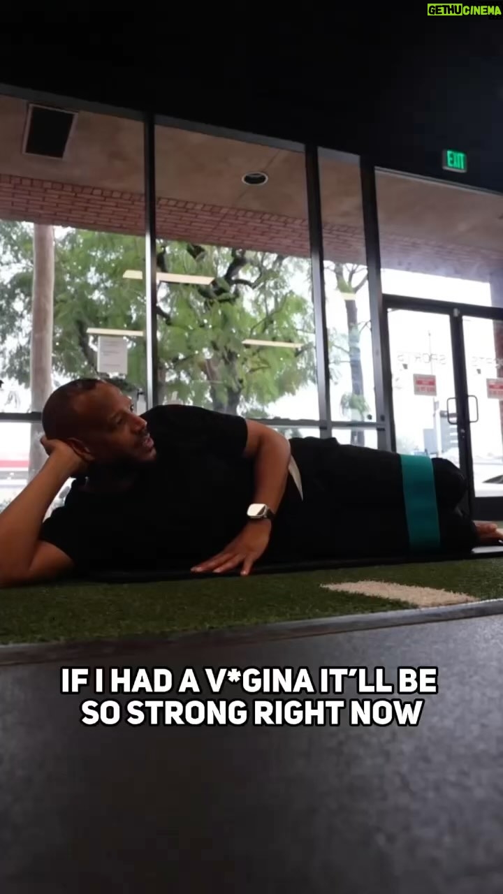 Marlon Wayans Instagram - I’ve been doing so much leg workouts that my keegles is crazy