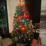 Marlon Wayans Instagram - My tree game crazy!!! Send me yours… it ain’t effing with mine