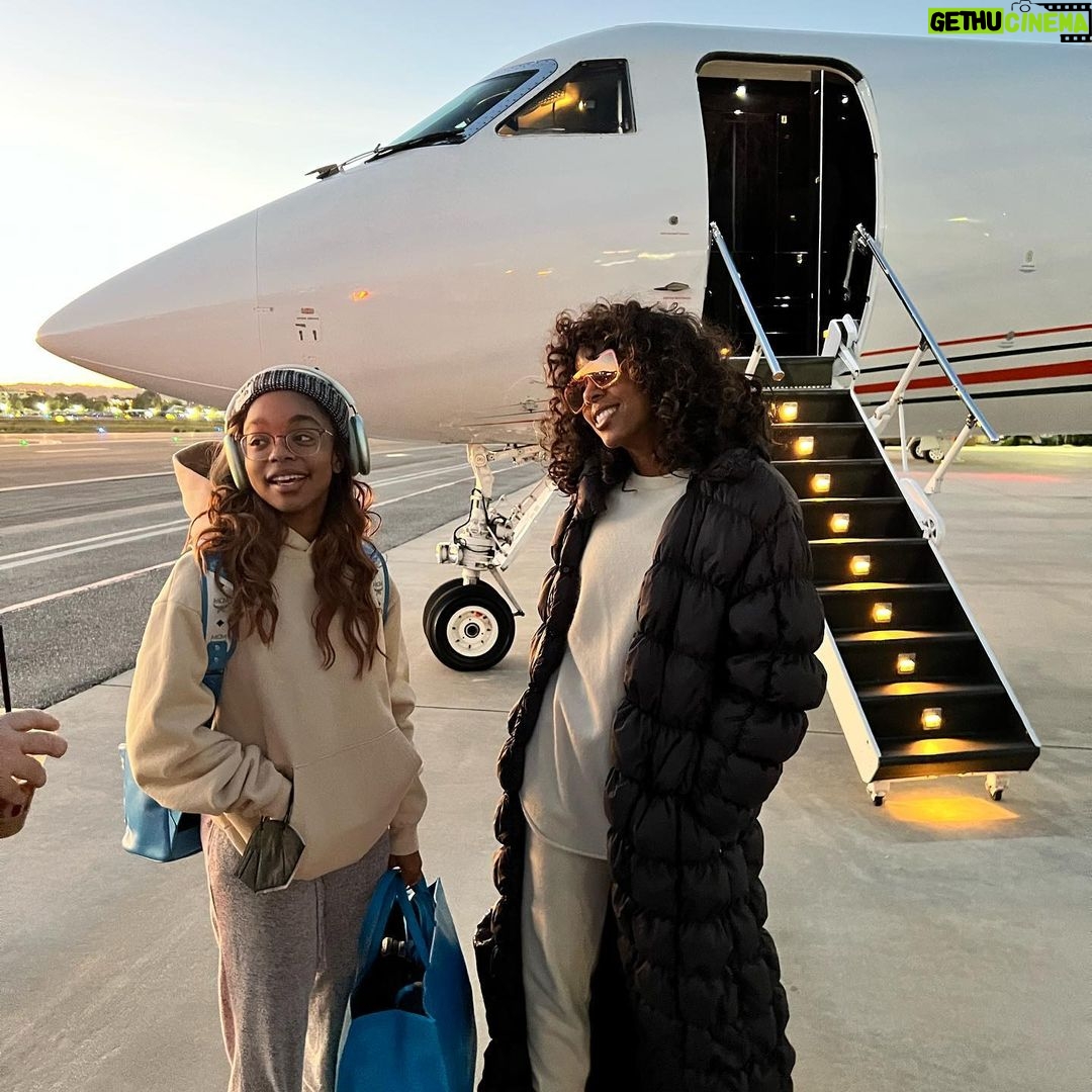 Marsai Martin Instagram - The beauty that is you 🥹 Happy Birthday to my forever favorite ♥️ @kellyrowland I LOVE YOU