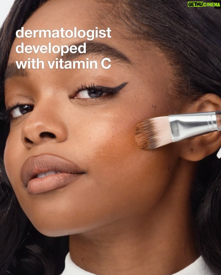 Marsai Martin Instagram - The dermatologists did their thing with this one 🙌🏾!! Clinique’s Even Better Makeup is perfect for fresh, everyday looks + comes in 50 skin-loving shades with Vitamin C. Go find yours at clinique.com. #CliniquePartner #EvenBetterMakeup #DermatologistTested #DermatologistDeveloped #MarsaixClinique