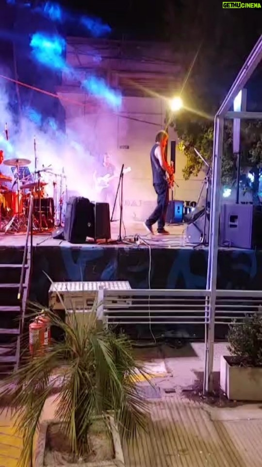 Martín Fabio Instagram - Que lindo verte Jotita! @jotamorelli @ojobizarrovenadotuerto hoy sos más local que nunca! Venado Tuerto