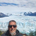 Martín Fabio Instagram – De las maravillas naturales más increibles del mundo 
Una pared de 80 mts de hielo milenario regalándonos un momento único! #glaciarperitomoreno #elcalafate 🇦🇷 #tierradeglaciares