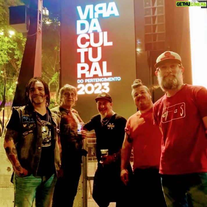 Martín Fabio Instagram - Hoy @kapangasok 🇦🇷 por primera vez en Brasil 🇧🇷 en la Casa da cultura Butantá compartiendo escenario con @vbolanhos #paraguay🇵🇾 y @moraldistraida #chile🇨🇱 @smculturasp @mundogiras @viradacultural