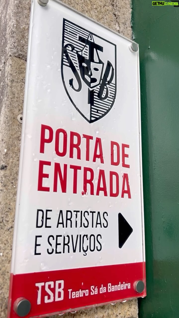 Marta Andrino Instagram - Se eu me divirto??? Já vamos na 3.ª semana de 5 que estaremos aqui no Porto e só sei que não quero que acabe. 🙌🏼
