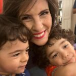 Martha Nowill Instagram - Ontem foi aniversário da minha mãe e teve dupla comemoração pq ela não sabia que ia ganhar uma festa uma surpresa. A gente enganou ela direitinho neh? @ivo2749 @inespisanifranceschini @marinanowill ♥️