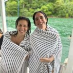 Martha Nowill Instagram - Pausa na Flip p/ um mergulho nas águas verdes de Paraty e um passeinho lindo no @sempressaparaty , c/ almoço luxuoso feito pela minha irmã @giselaschborges (@gastromar ) Obrigada Gi Odoyá Iemanjá 💙