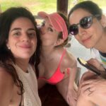 Martha Nowill Instagram - Feliz ano novo pra vocês ☀️ que em 2024 vcs consigam colocar algumas de suas metas ou sonhos no mundo. Que vcs tenham saúde, coragem e amor. obrigada por me acompanharem aqui, pela troca, pelos likes e pelo ♥️