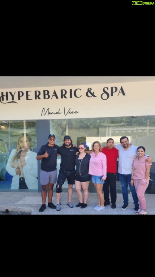 Martin Casaus Instagram - Feeling good with @ms_laylee & @amywregister thanks to @mariel_vazz , @jpablohs, @regenamexclinicpv & @abriliy at the hyperbaric chamber in Puerto Vallarta. I'm gonna be feeling good. Which means more boots to faces soon! Who has done a hyperbaric chamber before? Who's done stem cells? Tell me your experience! #YesDayChallenge #hyperbaricchamber #PuertoVallarta #HyperbaricChamber #LuchaUnderground #MartinCasaus #PuertoVallartaMexico #DivingPuertoVallarta #UnderwaterTherapy #ProWrestling #LuchaLibre #Wrestling #TikTokMexico #VacationInPuertoVallarta #MartinCasaus #HouseofCasaus #MartytheMoth #ProWrestling #wrestlingcommunity #Wrestling #Mcfitness #McVenture Puerto Vallarta, Jalisco