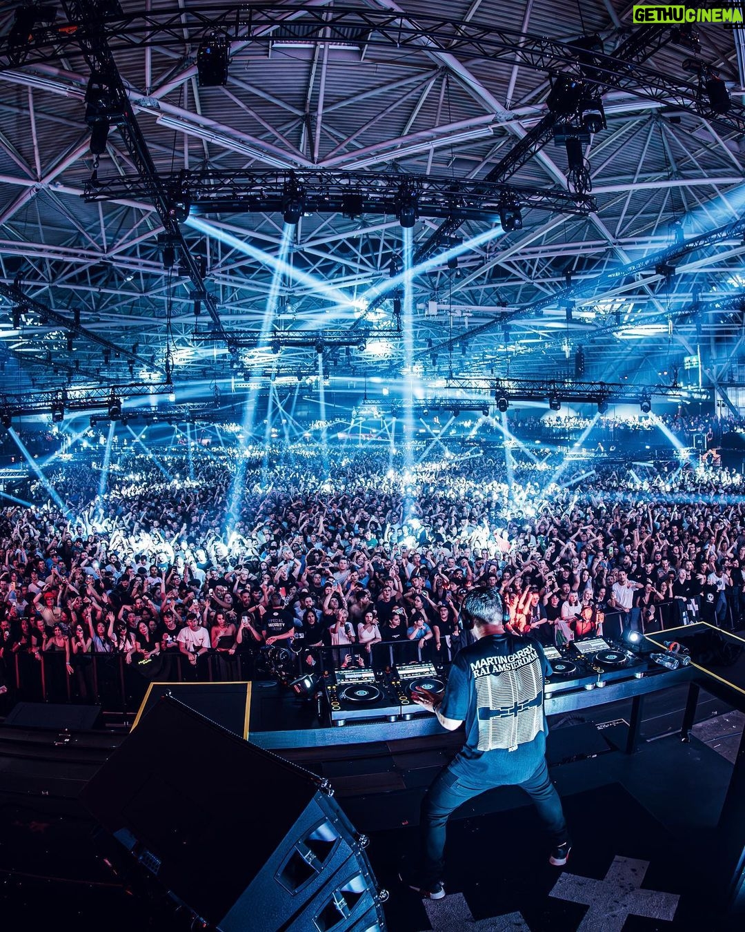 Martin Garrix Instagram - felt good being home.. 2 shows in my hometown were so fun, thanks to everybody for partying and the amazing energy. big smile on my face while I’m writing this and looking at these photos. feels very surreal.. love you guys a lot RAI Amsterdam