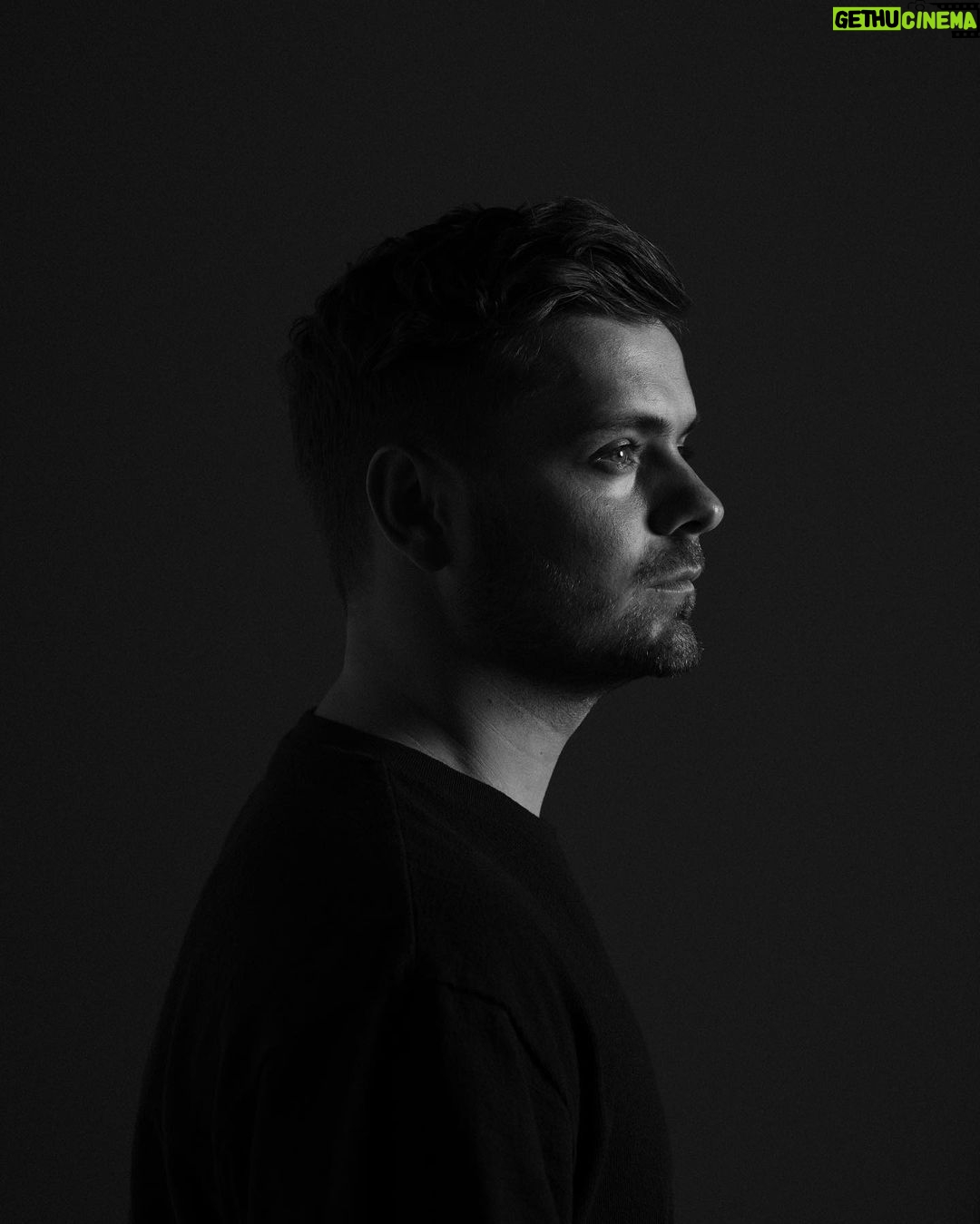 Martin Garrix Instagram - help me choose my new profile pic! Amsterdam, Netherlands