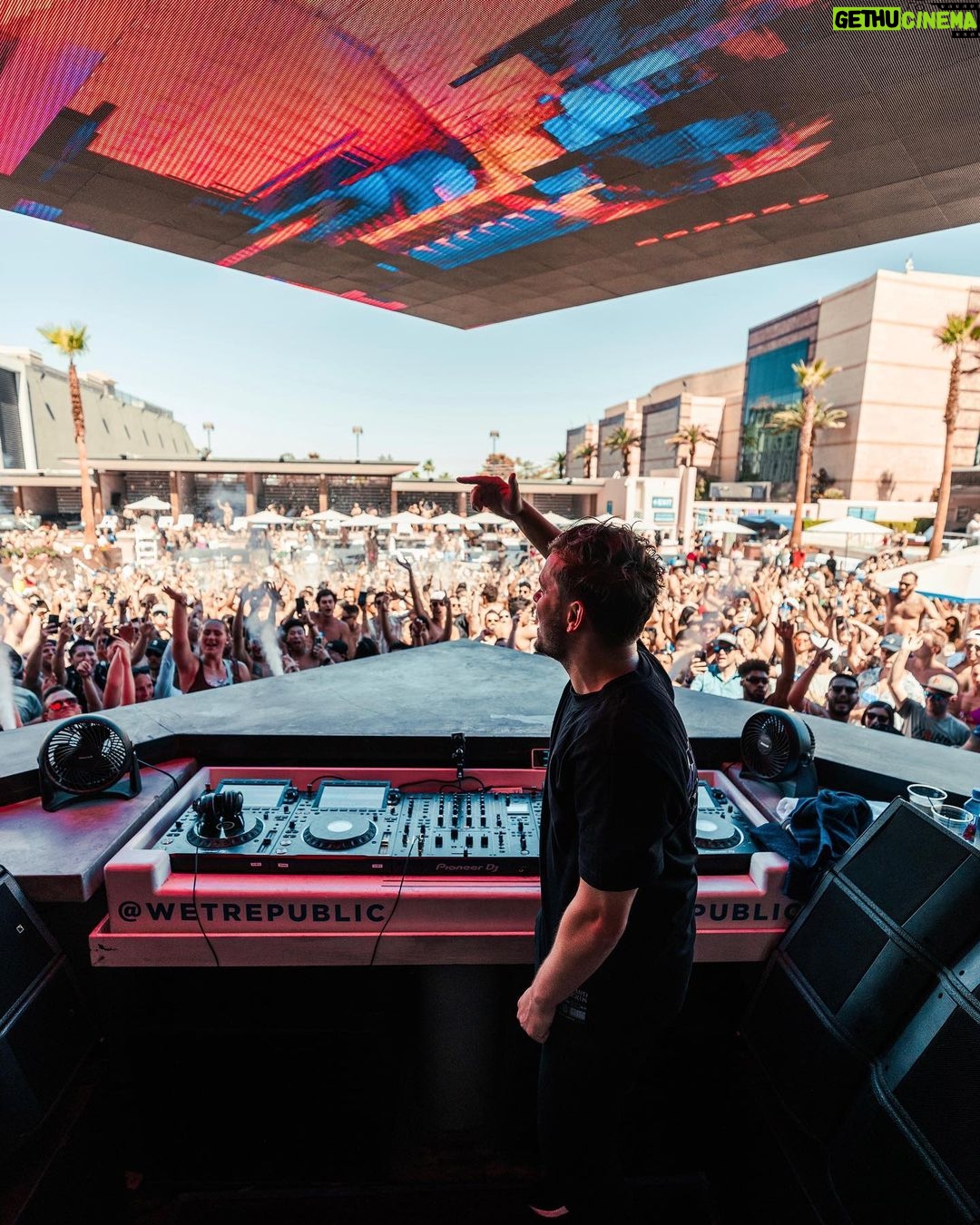 Martin Garrix Instagram - Very hot weekend in Vegas Las Vegas, Nevada