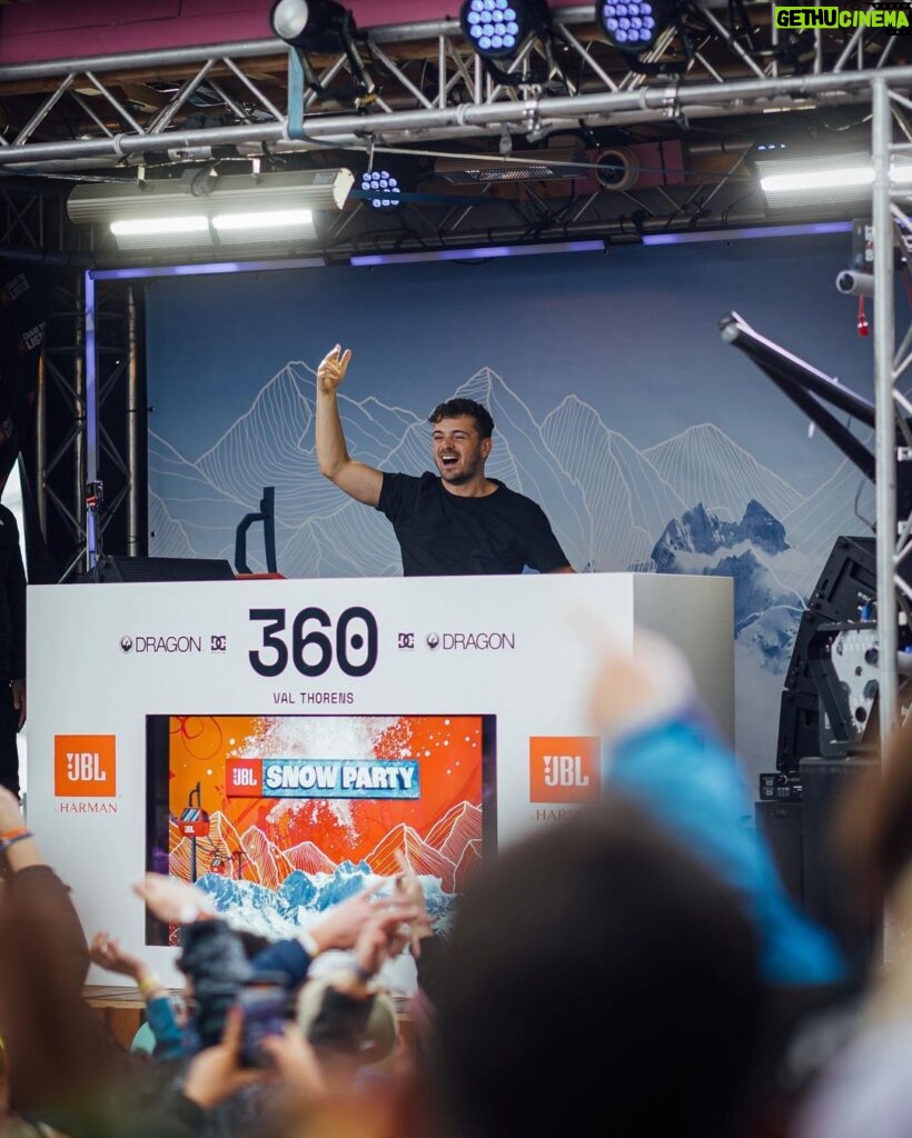 Martin Garrix Instagram - Thank you @jblaudio_eu & @360valthorens for the incredible day! ❤️❤️ Val Thorens