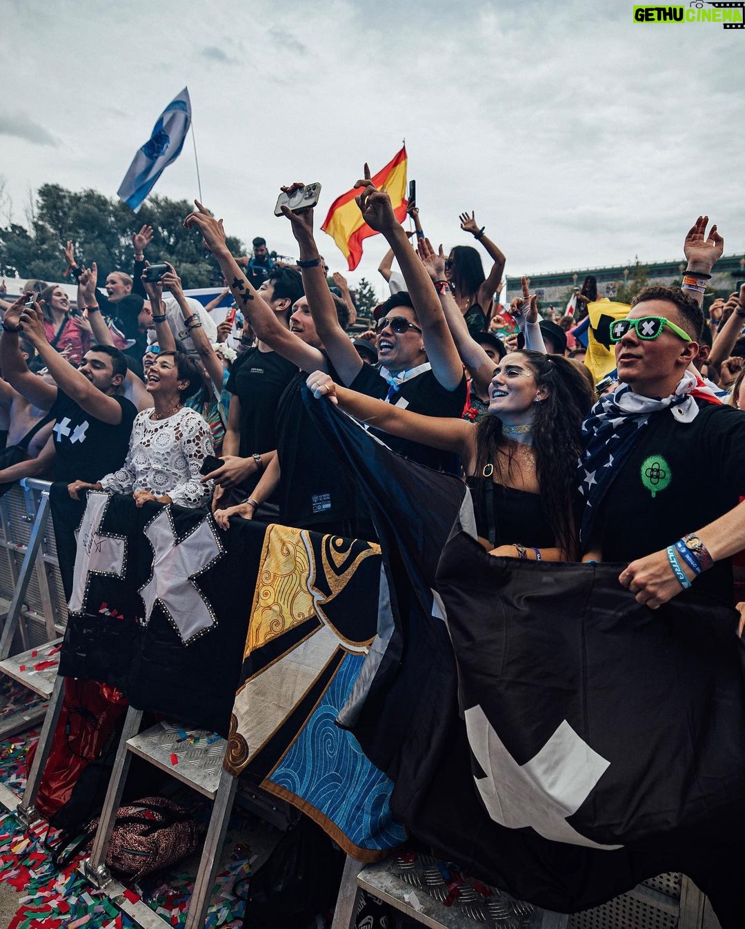 Martin Garrix Instagram - thank you all for coming to the @stmpdrcrds stage at Tomorrowland ❤️ can’t wait to close mainstage tonight