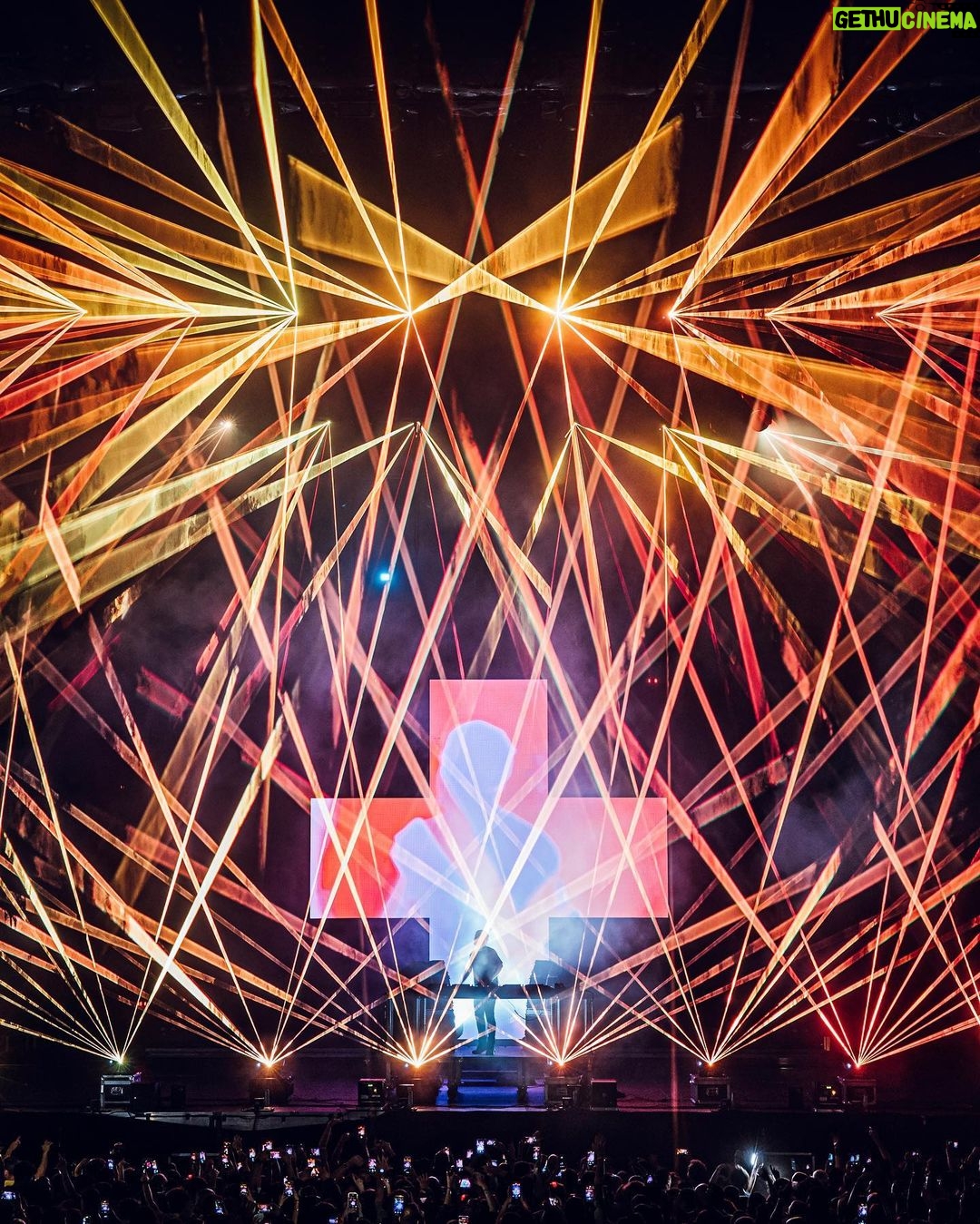 Martin Garrix Instagram - incredible day & night in Santiago de Compostela.. lots of love! thanks for all the dancing ❤️ Santiago de Compostela, Spain