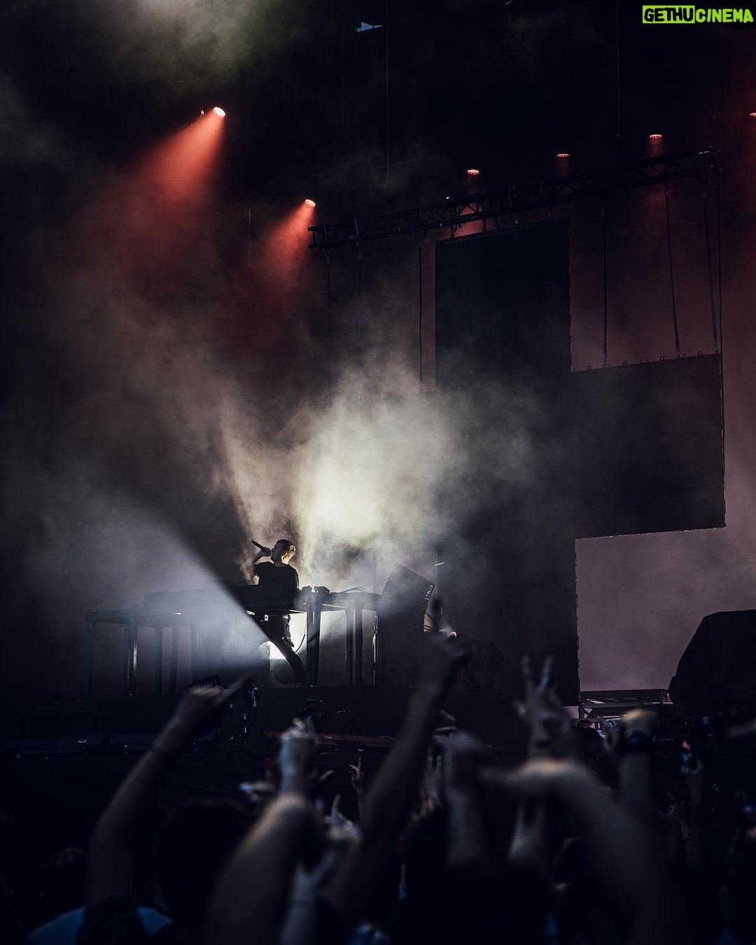 Martin Garrix Instagram - Wow Tel Aviv!! thank you for yesterday.. I have missed you a lot!! ❤️ תודה Tel Aviv, Israel