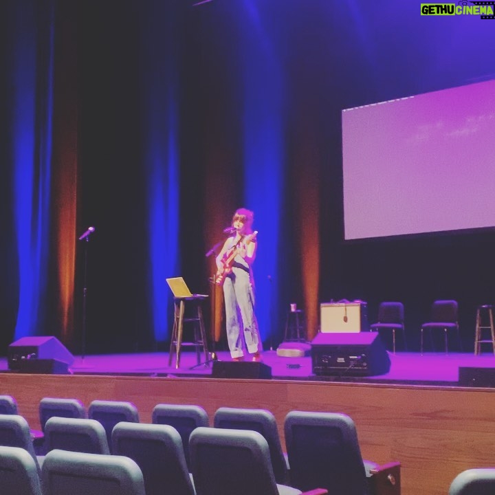 Martin Herlihy - 2.1K Likes - First leg of tour was so awesome. Thanks so much to everyone for showing up and being so fun. JFL and Boston this weekend, then onto west coast! Get ya tix! I love u