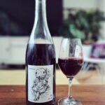 Martin Juneau Instagram - Nouvelle Cuvée de Philippe Delmée La Lune 2021 Un Cab Franc Élégant Vibrant Précis JUICY Écrivez à Nicolas ou Claudia @glou-mtl .com #Volet Importation 🍇🍷💜🌙 Faye-D'Anjou, Pays De La Loire, France