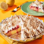 Martin Juneau Instagram - Envie de vous sucrer le bec pendant le temps des Fêtes? Essayez cette recette de tarte au citron par notre chef @martin_juneau! 🍋