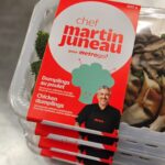 Martin Juneau Instagram - Aimez-vous le "nouveau" visuel des plats MJ pour MetroGO? 🔥 #MartinJuneauPourMetro #MetroGO #PrêtÀManger