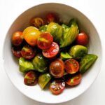 Martin Juneau Instagram - Bonheur ancestral dans un bol chippé. 🍅🧡💛❤️💚 Ruelle "rue" Lafrance