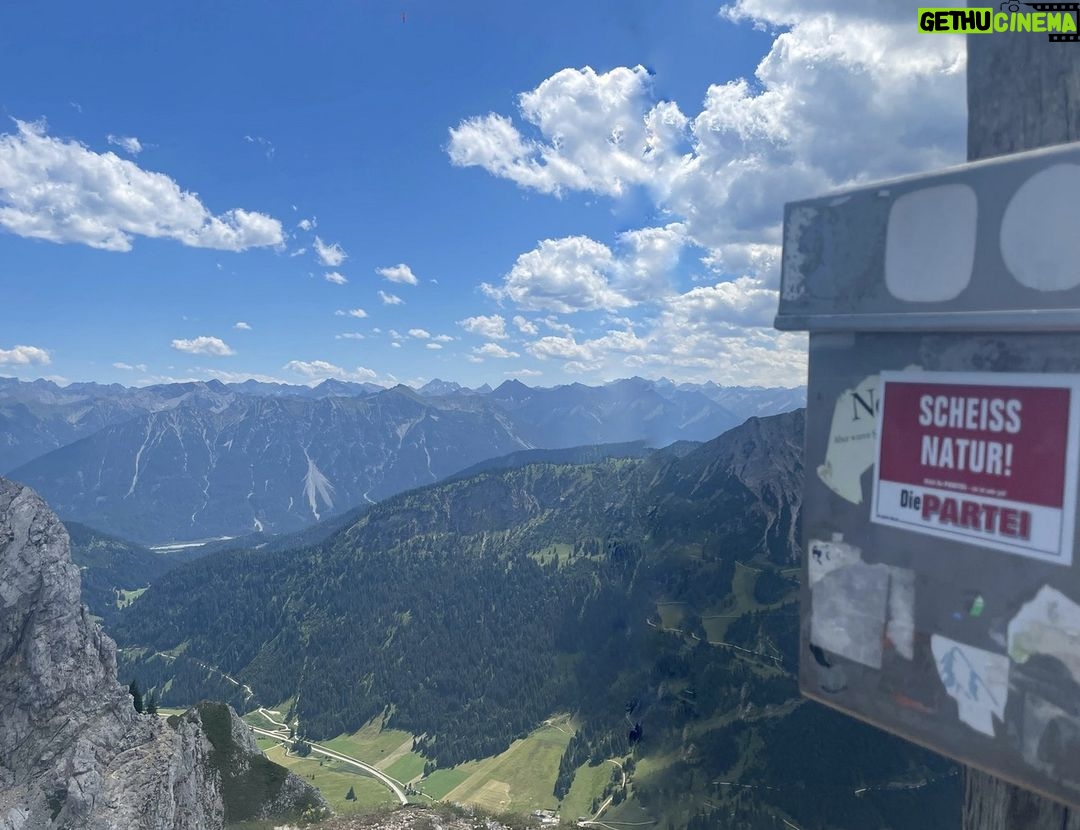 Martin Sonneborn - 4.6K Likes - Wahlkampf in Bayern (Teil 747)