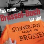 Martin Sonneborn Instagram - "Herr Sonneborn bleibt in Brüssel" Trockene Politdokumentation auf analogem Datenträger ("Buch"). Ab 8. Februar erhältlich. Europa nicht den Leyen überlassen! https://youtu.be/kWEXzwn62ek