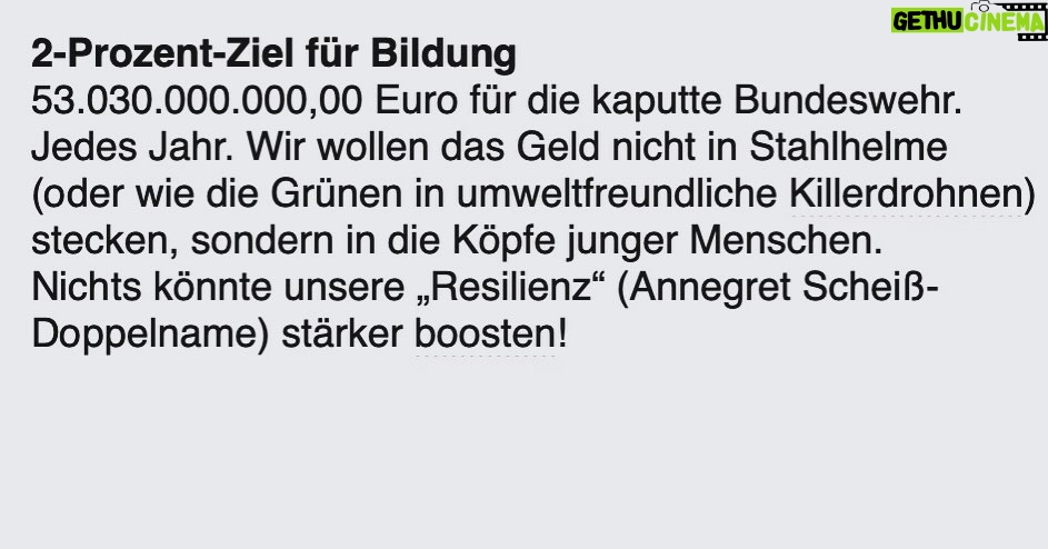 Martin Sonneborn Instagram - Apropos #PISA, ich lese (mit bestem Leseverständnis) gerade noch mal unser Wahlprogramm zur BTW21…