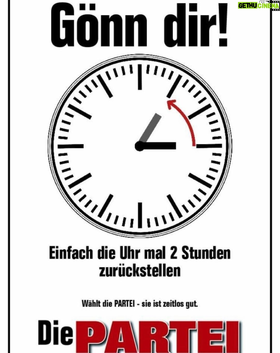 Martin Sonneborn - 5.6K Likes - Eigentlich würden wir die Uhren gern ein paar Jahrzehnte zurückdrehen... Smiley.