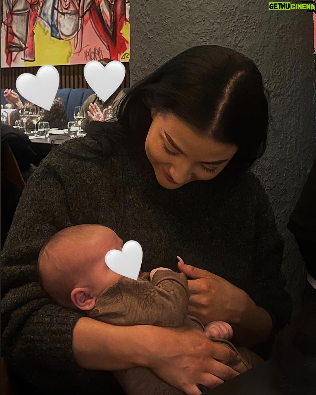 Martine Lunde Instagram - Fin dag med disse jentene❤️ Jul i Vinterland