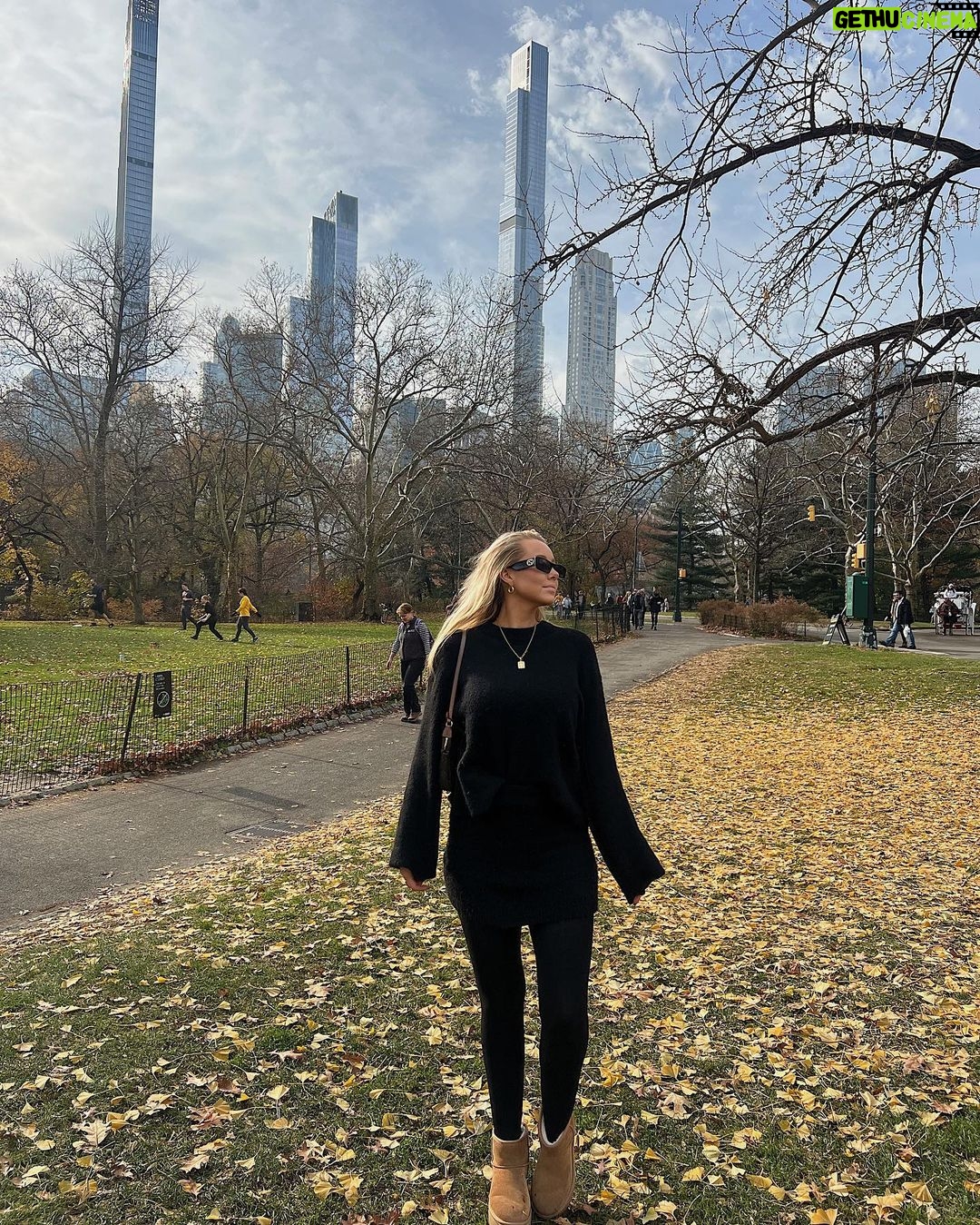 Martine Lunde Instagram - 🤍🤍 Central Park, New York