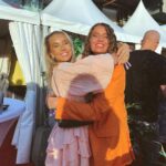 Martine Lunde Instagram - Reklame - @findingsfestival KONKURRANSE ❤️ David Guetta er årets headliner, og vi deler nå ut festivalbilletter til deg og 3 venner 😍 Det eneste du må gjøre for å delta er - Følge @findingsfestival @sofieenilsen @martinelunde - Nevne de du ønsker å dra på festival sammen med. - Du må være 18 år for å delta Vinneren trekkes om en uke 😍 Lykke til!! @skyagencyno Vinneren er @ragnhildstoa ❤️ Oslo, Norway