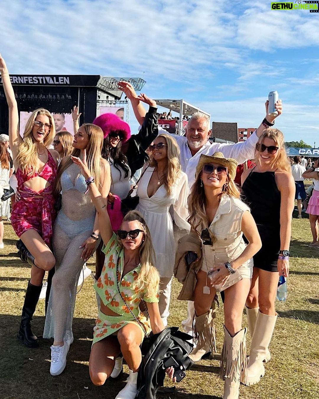 Martine Lunde Instagram - Annonse- Takk for i år @stavernfestivalen ❤️ Festivalplassen - Stavernfestivalen