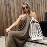 Martine Lunde Instagram - Annonse @nakdfashion 💛 Blir så glad over at sommerklærne er på plass hos NAKD😍 Med koden min martineL får du 30% rabatt som ny kunde, og 15% rabatt om du allerede har handlet hos NAKD før💛 Koden varer i kun 48 timer, så vær rask om du vil freshe opp sommergarderoben med en god rabatt!☀️ Oslo, Norway