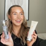 Martine Lunde Instagram - Annonse @eleniandchris 🤍 Mange bytter kanskje ut hudpleierutinen nå mot kaldere tider, men en ting man ofte glemmer er at håret ditt også trenger ekstra pleie🧖🏼‍♀️ Jeg har begynt å bruke produkter fra @eleniandchris og merker allerede stor forskjell på håret mitt! Med koden min MARTINE30 får dere 30% rabatt frem til mandag 23. oktober🤍 Jeg lover at dere ikke vil angre om dere tester disse produktene!Link i bio