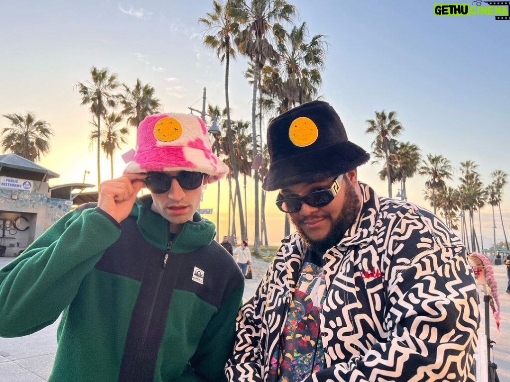 Marvin Pellegrino Instagram - It's all good, baby baby 😘🌴 Venice Boardwalk Venice Beach, CA