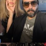 Marwan Younes Instagram - My latest addition in sampling مين بيعمل كدة في مراته؟ @hendhassan57 #dj #cute #squeezetoy #stressrelief #music #marriage #couples