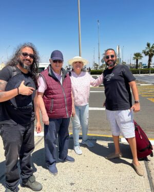 Marwan Younes Instagram - Who’s a very lucky person? WHO?? #family #reunion #expatlife #twins
