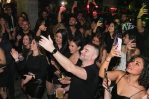 Marwan Younes Instagram - 💃💃💃💃 more and more happy people from last nights chaos ❤️ @hendhassan57 @thelondon.eg