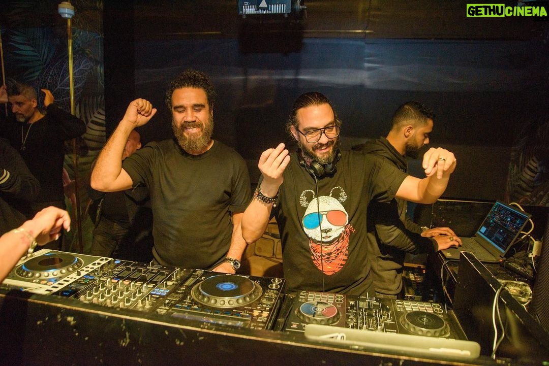 Marwan Younes Instagram - More moments captured by the lovely @omar_syrix from @hendhassan57 ‘a birthday celebration.. thank you @thelondon.eg for hosting this unforgettable night ❤️💃