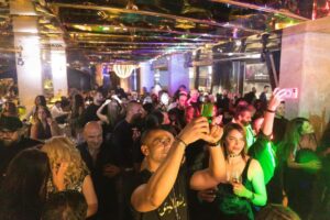 Marwan Younes Instagram - WHAT A NIGHT! Thank you @thelondon.eg  for the perfect celebration we had the time of our lives ❤️ my little angel had loads of fun and I had a blast DJing for the first time 💃💃💃