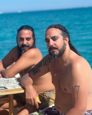Marwan Younes Instagram - The twin ❤️ @amrunis