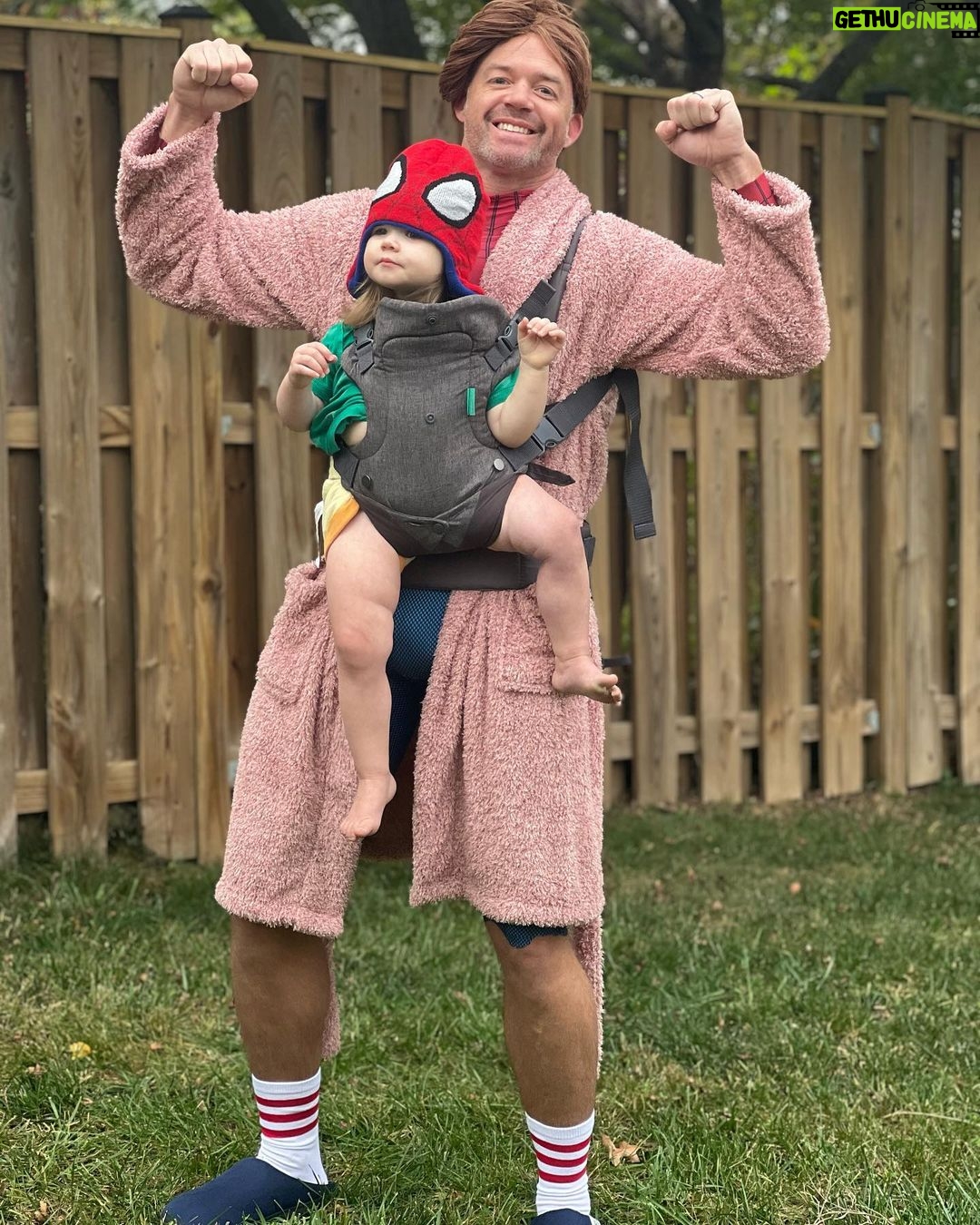 Mary Katharine Ham Instagram - The crew. #intothespiderverse #halloweencostume