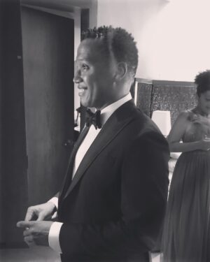 Mary Wiseman Instagram - Getting ready. That bow tie took a lotta blood sweat and youtubes.#cheoandbranden