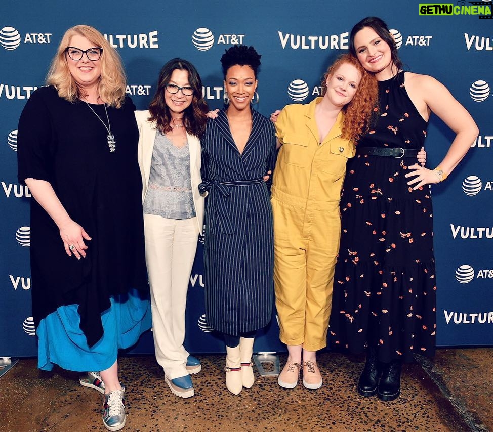 Mary Wiseman Instagram - The Future is Definitely Female @vulturefestival @vulture 🧠🧠🧠🧠🧠 Milk Group