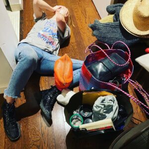 Mary Wiseman Instagram - This little lass is moving to LA and packed a magic bullet, her “favorite” “vase”, a box of Twinings Earl Grey Tea, and two distinct straw hats in her carry-ons (plural).