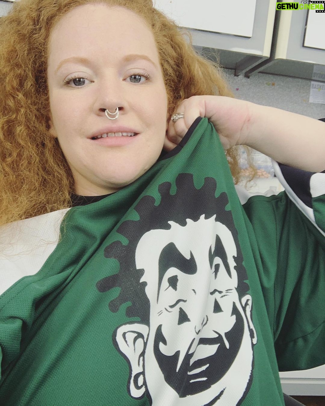 Mary Wiseman - 3.6K Likes - Dream job. Watch @basketsfx for more #juggalowife content #ifaketthrowuppedonthatbaby
