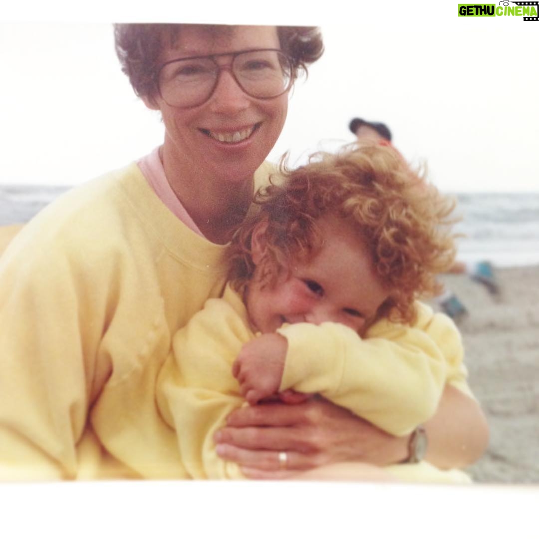 Mary Wiseman - 187 Likes - Ur pix r cute but this lady is the greatest of all time