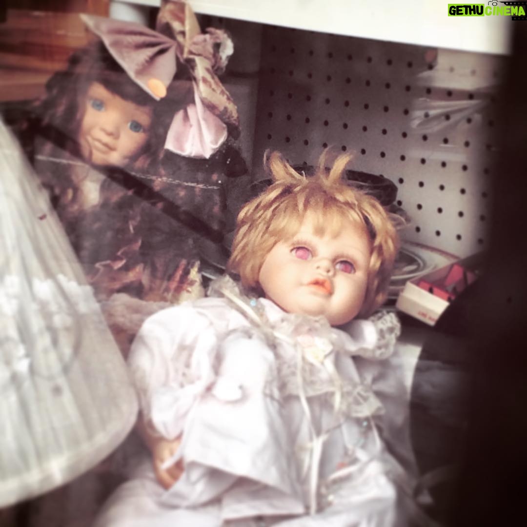 Mary Wiseman Instagram - HAPY VALENTIMES HAUNTED DOLLS!!!❤️❤️❤️ Fort Greene