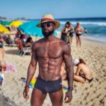 Massengo Júnior Instagram - O Rio de Janeiro continua lindo 🏖 . . . . . #rj #errejota #carioca #praia #cariocando #mar #cidademaravilhosa #riodejaneiro #021 #sol #instario #ipanema #carioquissimo #copacabana #modapraia #rio40graus #biquini #ferias #bahia Praia de Ipanema - Posto 8